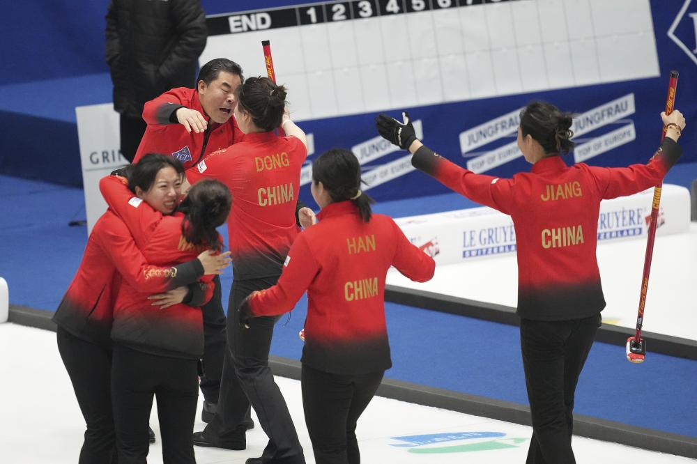 洛尼亚一年 洛尼亚一年